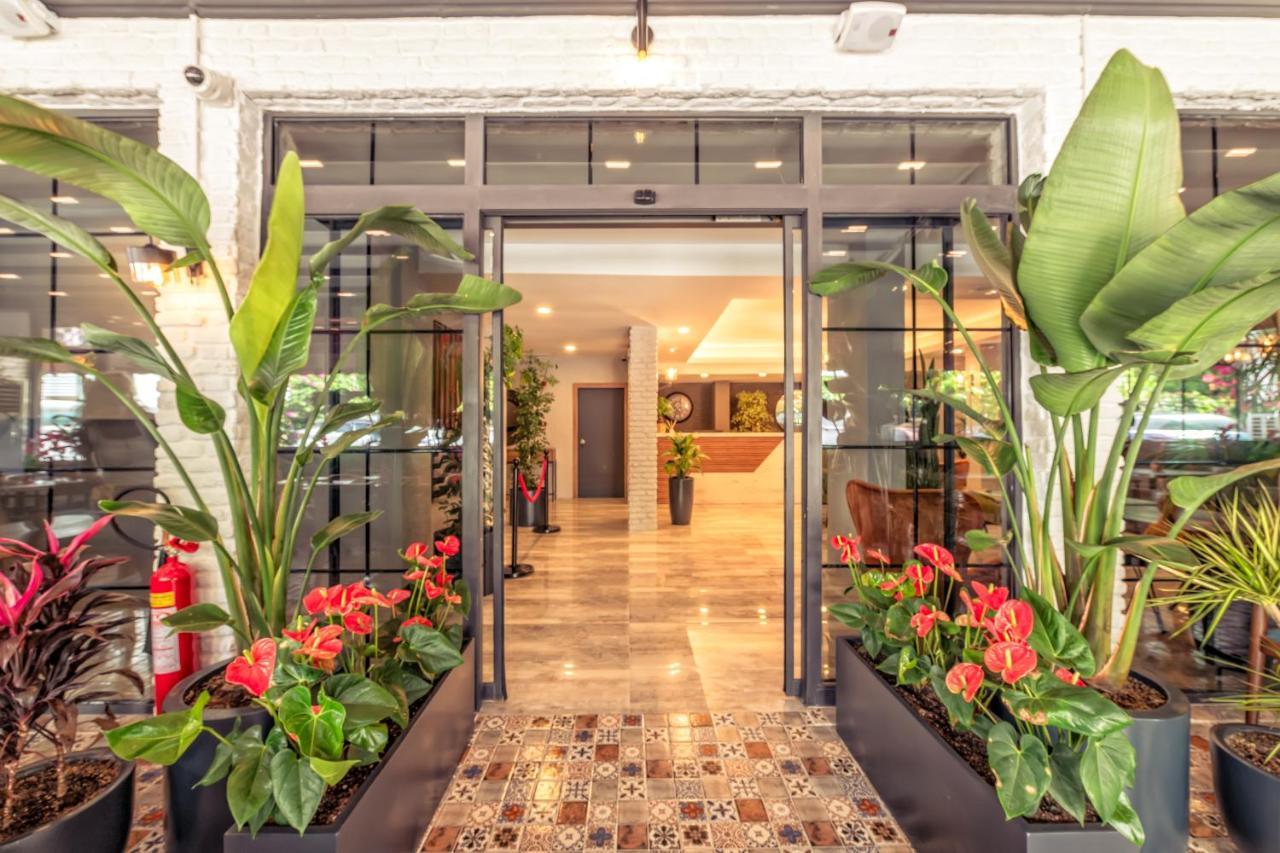 Casativo Hotels Lara Анталия Екстериор снимка